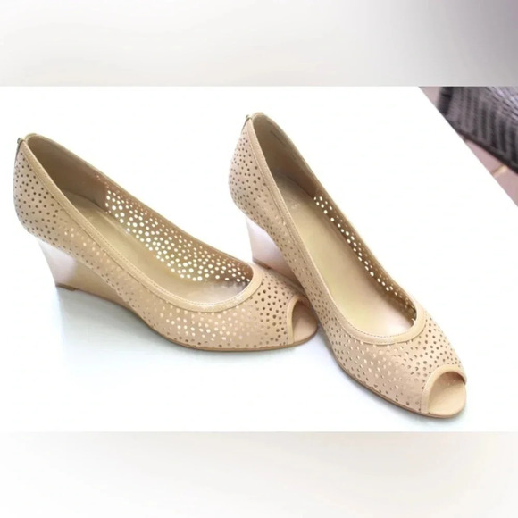 Stuart Weitzman peep toe wedges - Picture 5 of 12